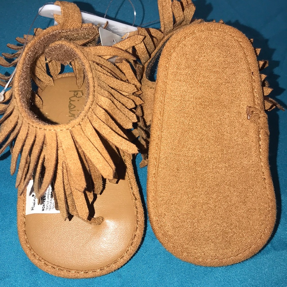 Baby sandals - Picture 2 of 4